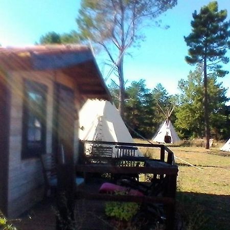 Ranch Du Puits De Riquier Hotell Moissac-Bellevue Eksteriør bilde